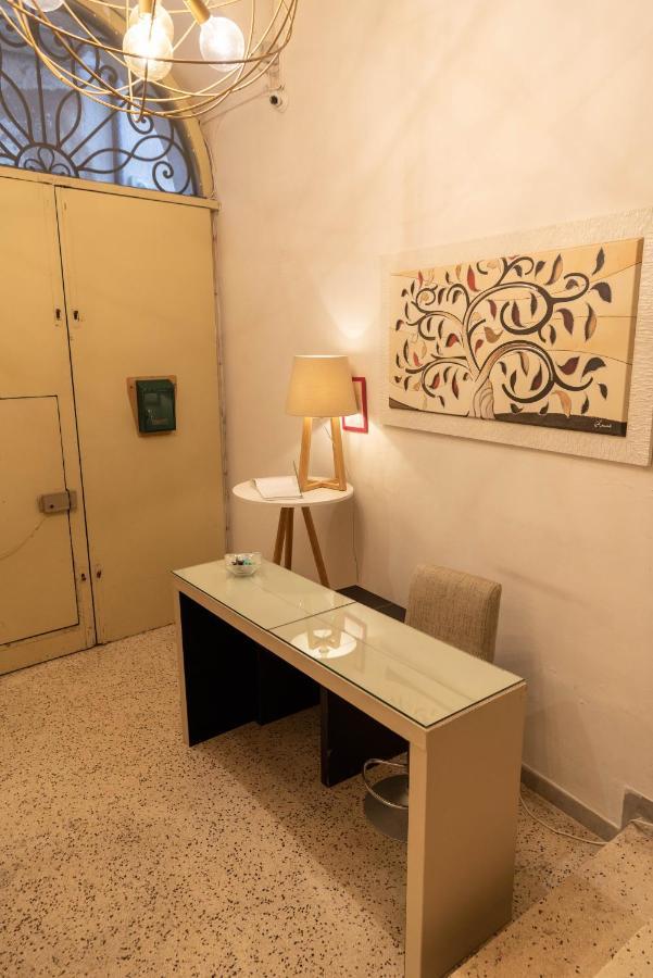 Cadelli Luxury Suite & Apartments Lecce Ngoại thất bức ảnh