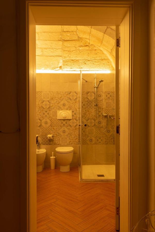 Cadelli Luxury Suite & Apartments Lecce Ngoại thất bức ảnh