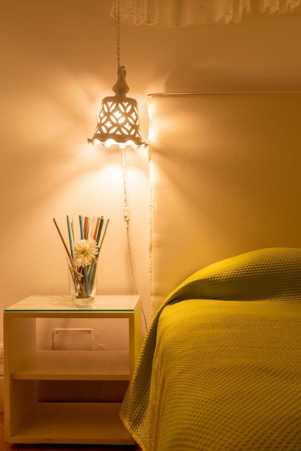 Cadelli Luxury Suite & Apartments Lecce Ngoại thất bức ảnh